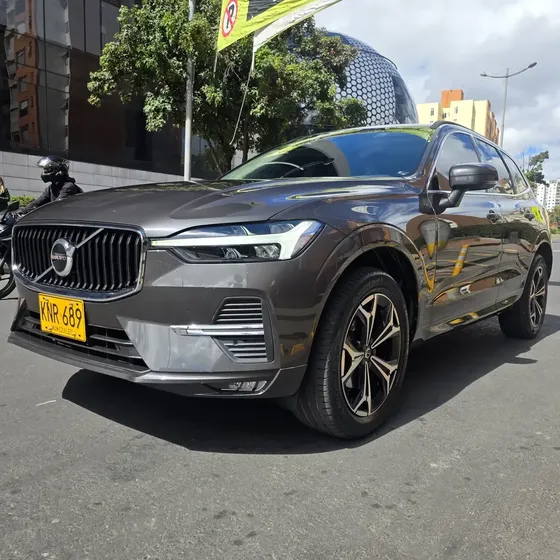 Volvo Xc60 2022 2.0 T8 Awd Inscription Hibrido