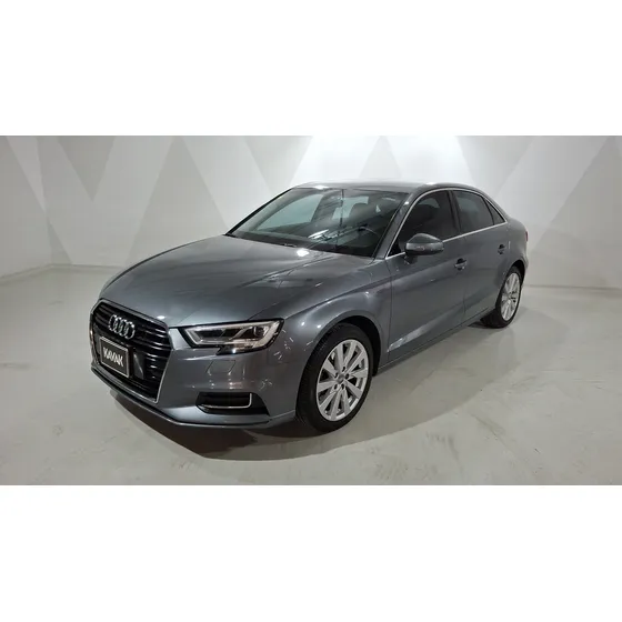 Audi A3 2.0 40 Select Dct