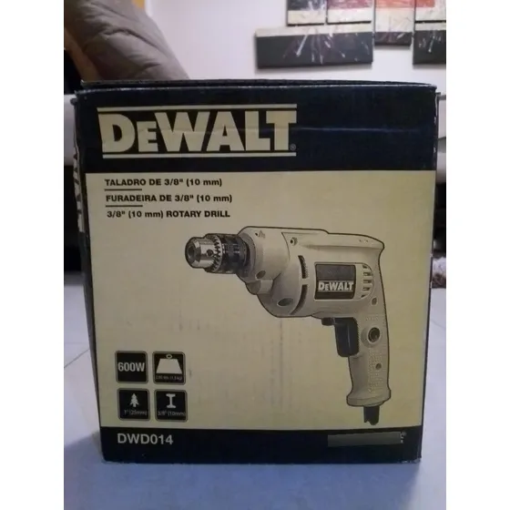 Taladro  Dewalt  3/8 600watts Nuevo En Su Empaque Original 
