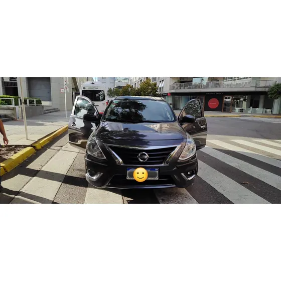 Nissan Versa 1.6 Advance Mt