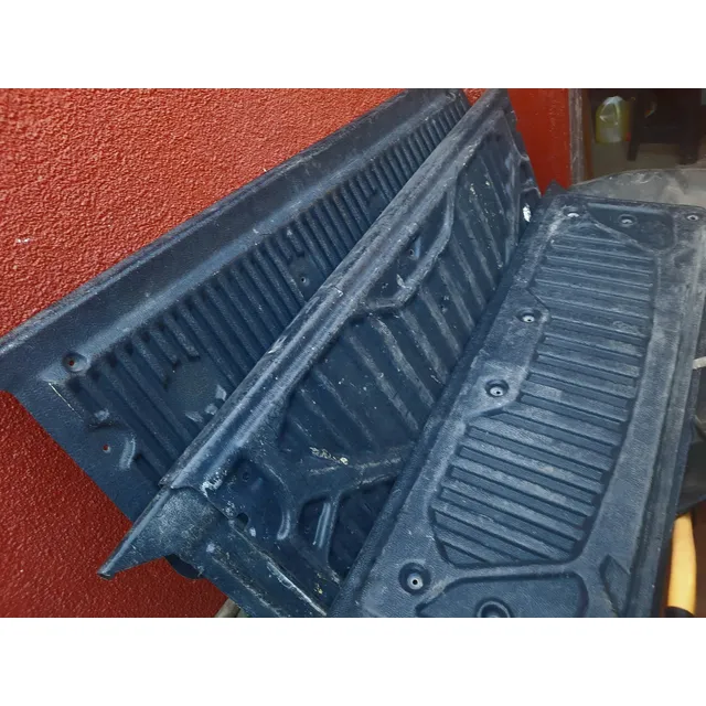 Tapa Plastica Portalon Cubre Pickup Mitsubishi L200 20162023 Negro