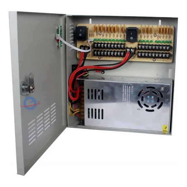 Fuente De Poder 12v 20a 18 Camaras Cctv Regulada Saxxon