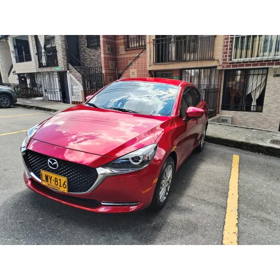 Mazda 2 1.5 Grand Touring Lx Sedan