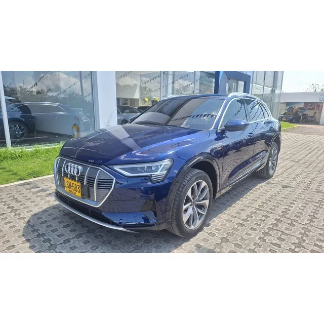 Audi E-tron Advanced