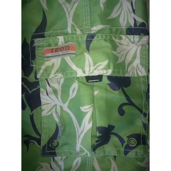 Bermuda Izop, Talla L. Usado.
