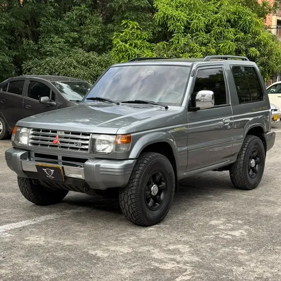 Mitsubishi Montero 2008 3.0 V13