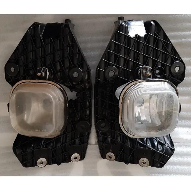 Jgo. Faros Carelo Del. Camioneta Ford Super Dutty Cod. 195.