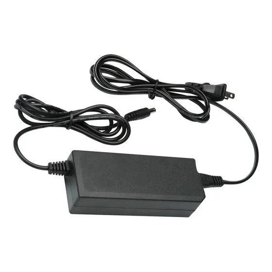 Driver De 72w Contacto Plug-in Tecnolite 12v Uso Interior