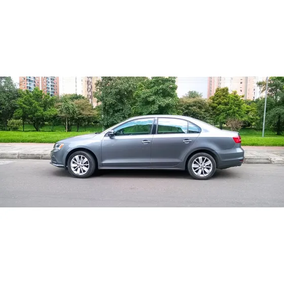 Volkswagen Jetta 2.0 Gli 211 Hp