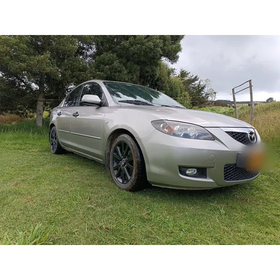 Mazda 3 1600