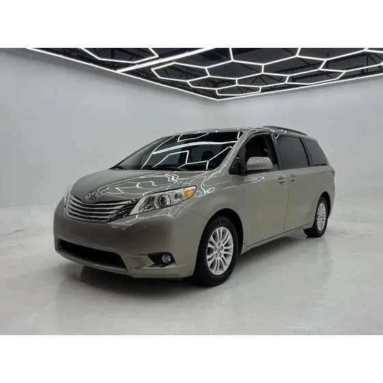 Toyota Sienna 3.5 Xle V6 At