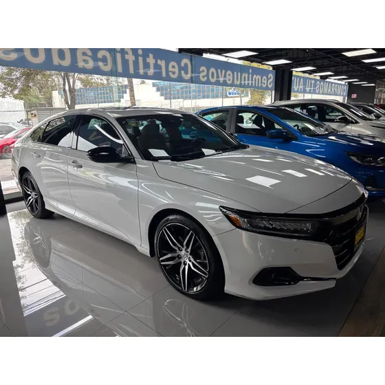 Honda Accord 2.0 L4 Touring Piel Cvt