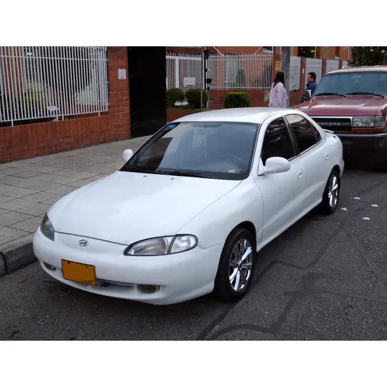 Hyundai Elantra 1.8 Gls