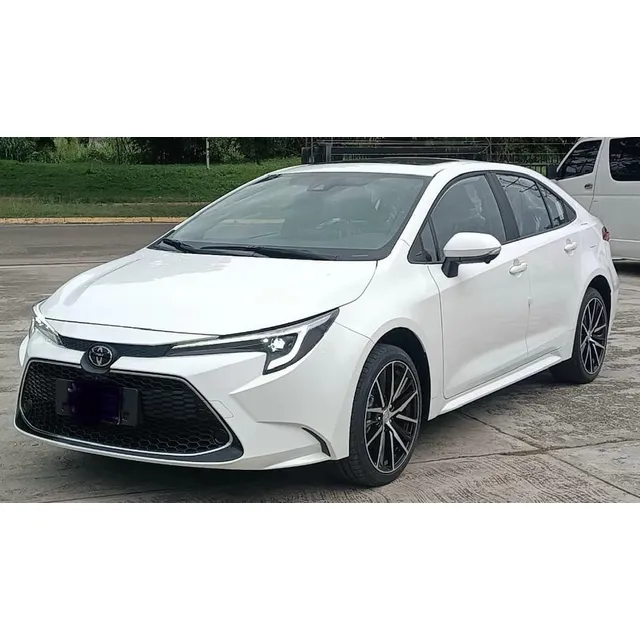 Toyota Corolla .