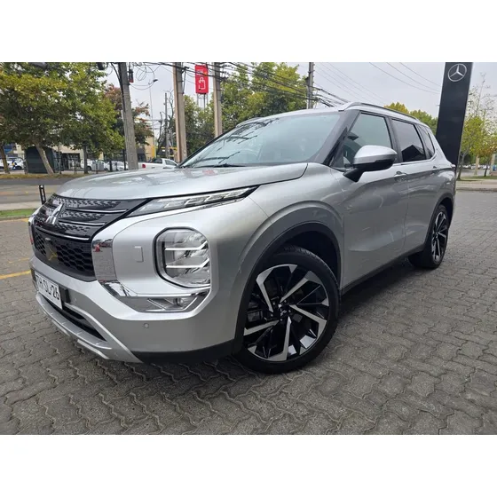 Mitsubishi Outlander 2.5 Gls At 4x4