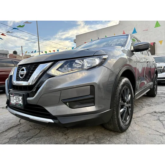 Nissan X-trail 2.5 Sense 3 Row Cvt