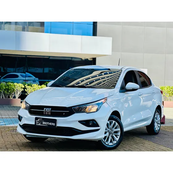 Fiat Cronos 1.3 Drive Flex 4p