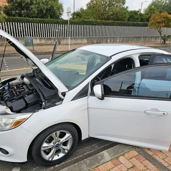 Ford Focus 2014 2.0 Se