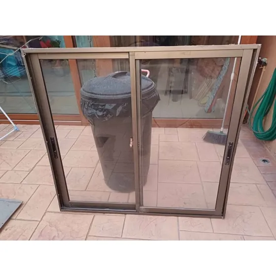 Ventana Aluminio Color Bronce