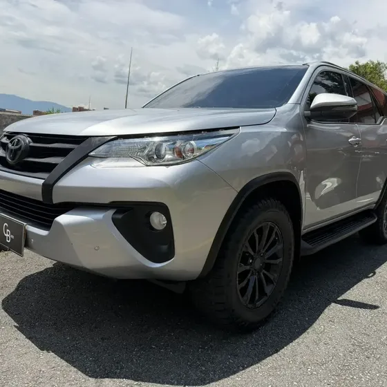Toyota Fortuner 2020 2.4 Street At 7as