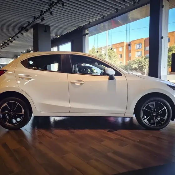 Mazda 2 Sport 2027 2 Sport 1.5 Grand Touring Lx At
