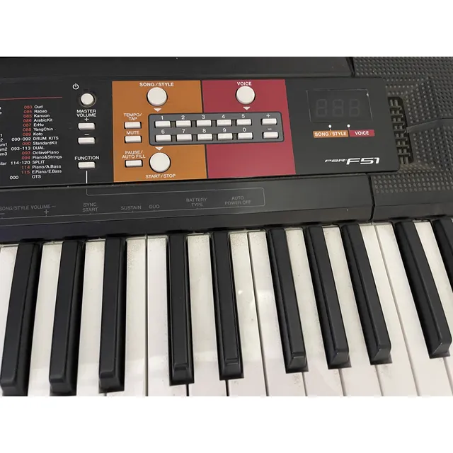Teclado Yamaha Psr F51