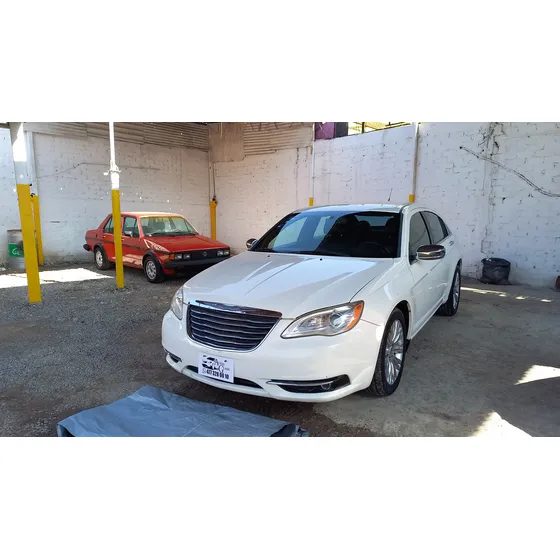 Chrysler 200 2.4 Limited At