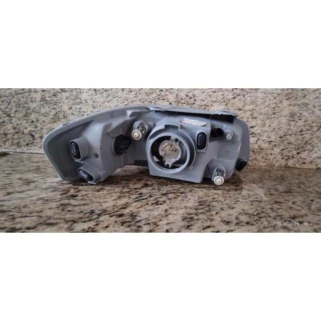 Faro Izquierdo Usado De Volkswagen