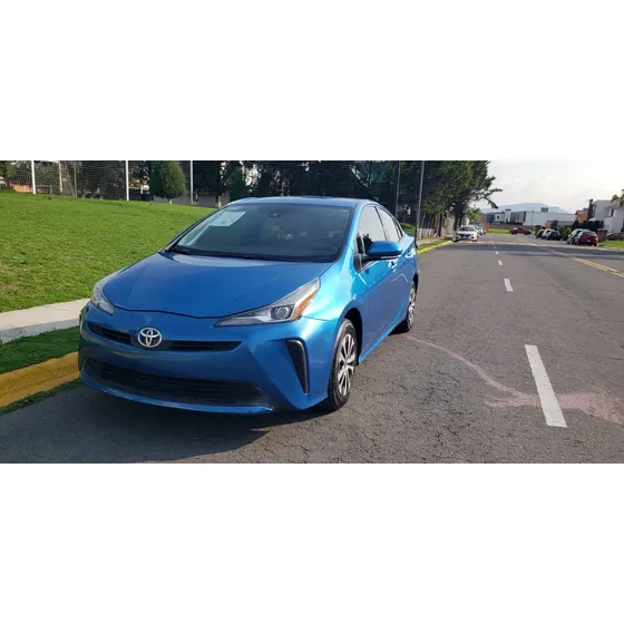 Toyota Prius 1.8 Base Cvt