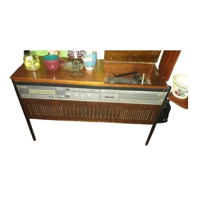 Radio Tocadiscos Philips Antiguo 