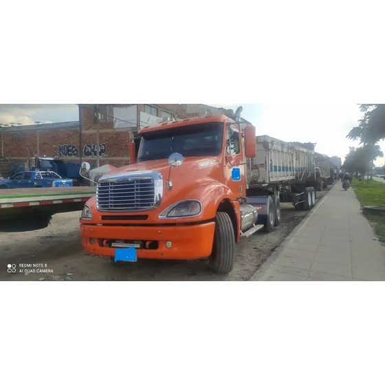 Tractomula Columbia Para Arreglar O Para Chatarrizar,