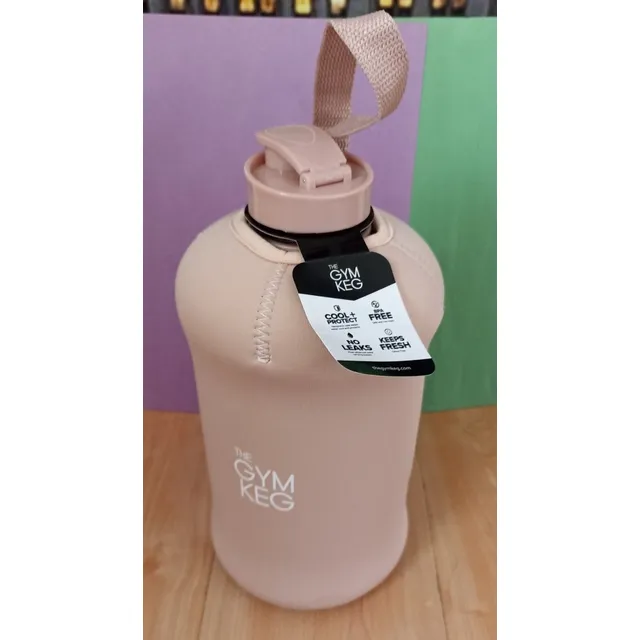 Botella De Agua Deportiva Aislada, Marca The Gym Keg