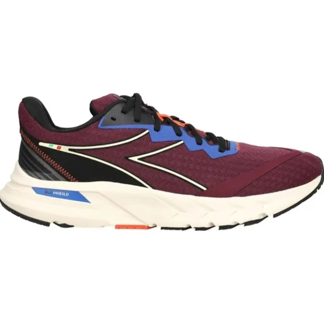 Botas Deportivas Marca Diadora