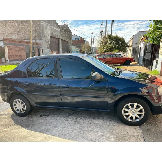 Renault Logan 1.6 Confort