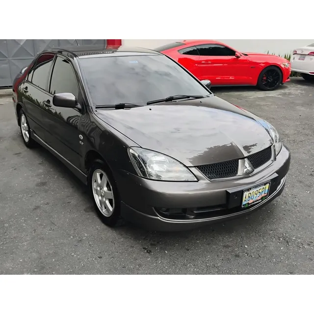Mitsubishi Lancer Touring