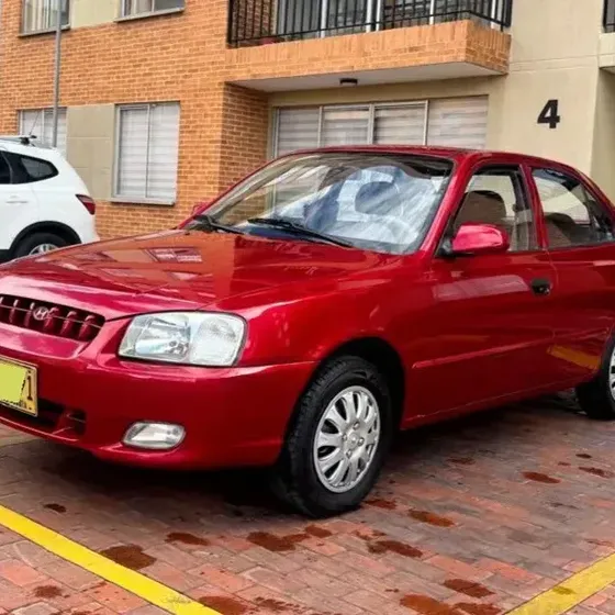 Hyundai Accent 2000 1.5 Ls 4 P