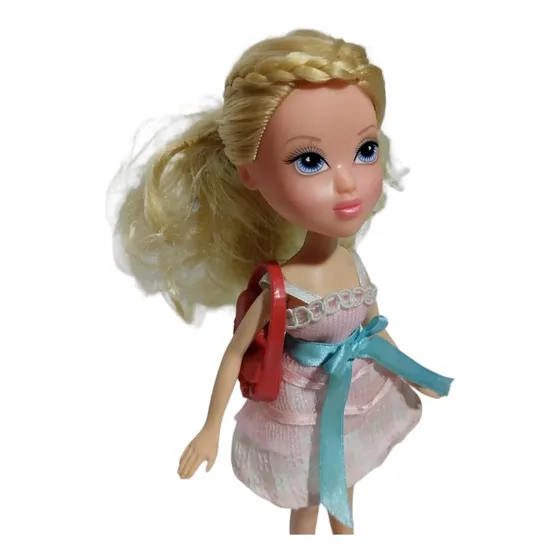 Muñeca Rubia Con Bestido Rosado Estilo Bratz