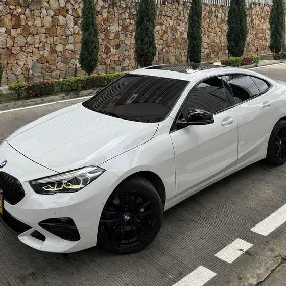 BMW Serie 2 2022 2.0 220i F22 Coupe Sportline