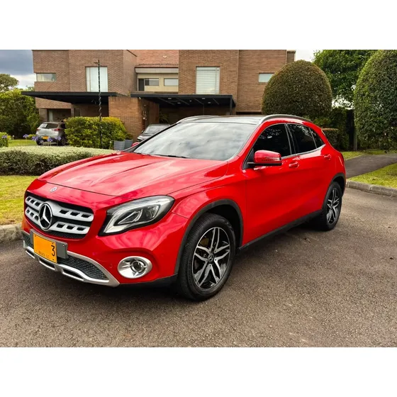 Mercedes-Benz Clase Gla 2018 1.6 200 Urban