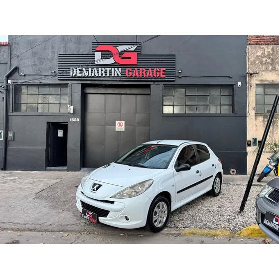 Peugeot 207 1.4 Allure 75cv