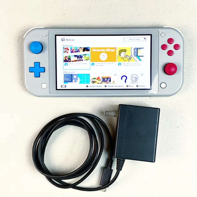 Americana Nintendo Switch Lite Edición Pokemon 32gb