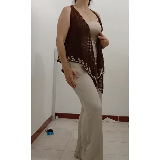 Chaleco Tejido Y Bordado A Mano, En Crochet