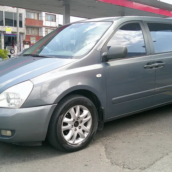 Kia Carnival Sedona 2007 2.9 4x2