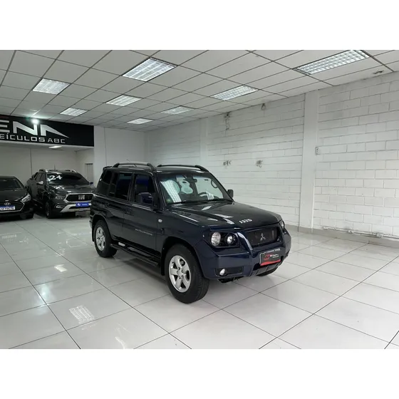 Mitsubishi Pajero Tr4 2.0 Flex Aut. 5p