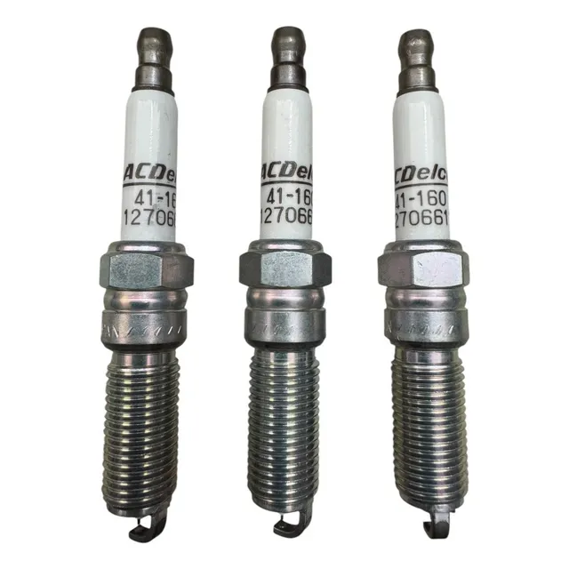 Bujia Iridium Gm Onix 2020 2021 2022 (3pzas) Cavalier Tracke