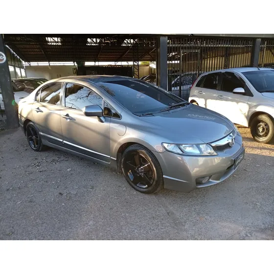 Honda Civic 1.8 Lxs Flex Aut. 4p