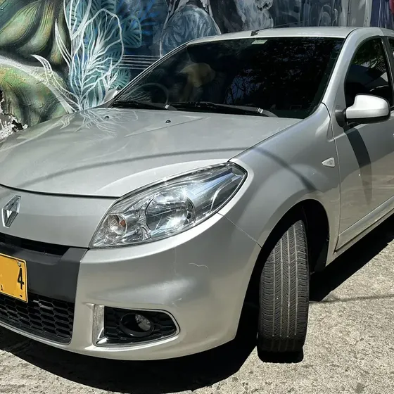 Renault Sandero 2014 Automatiq