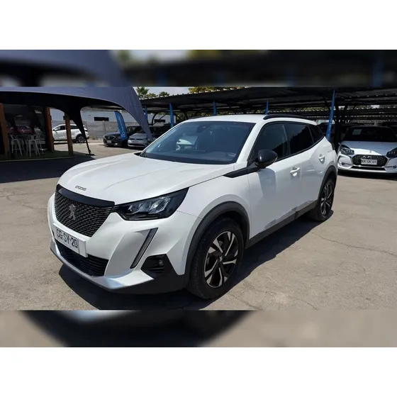 Peugeot 2008 Puretech 130 Eat8 1.2 At