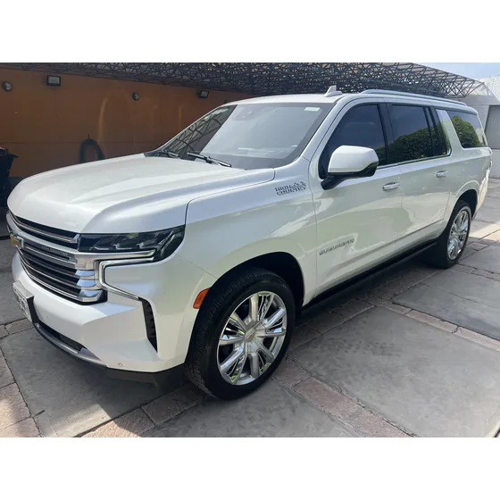Chevrolet Suburban 6.2 High Country 4x4 At