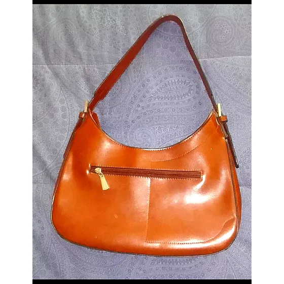 Cartera De Dama En Cuero. Marca Chenson.